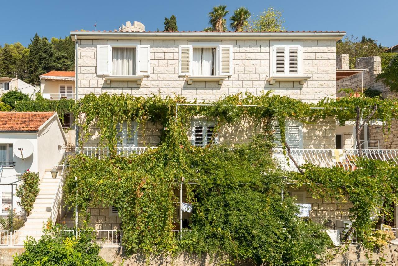 Hotel Ivkolina à Hvar Town Extérieur photo